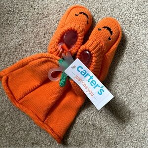 Carters NWT pumpkin hat and booties Halloween fall pictures unisex set 0-6 month